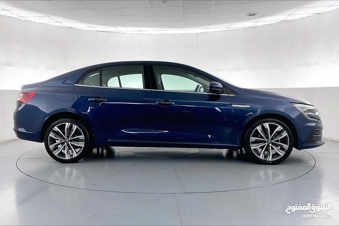 2023 Renault Megane LE  • 0 down payment • Manufacturer warranty till 18-Aug-2025 • 301493