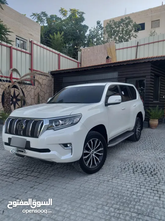 تويوتا لاند كروزر