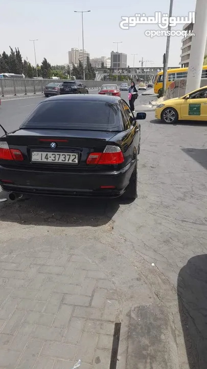 BMW E60 موديل 2005   BMW E46  موديل 2002