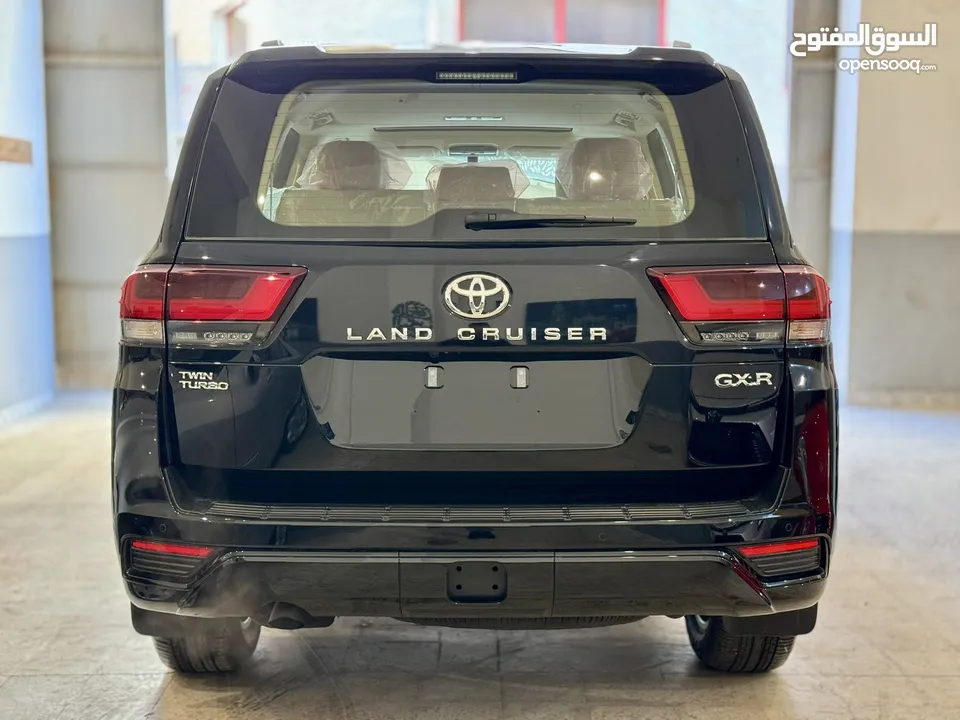تويوتا لاند كروزر 2024 twin turbo GXR زيرو كامل الأضافات 3500 سي سي توين تيربو
