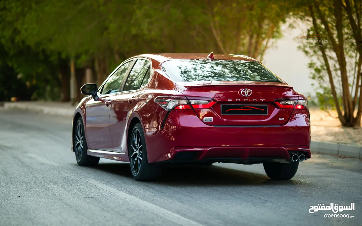 TOYOTA CAMRY SE Excellent Condition Red 2021