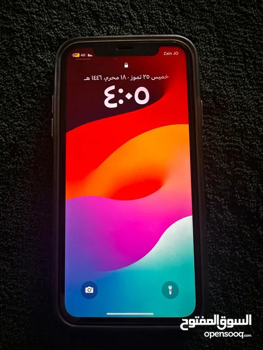 iPhone  11