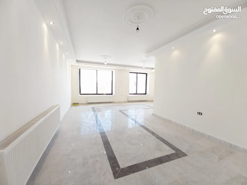 شقة للايجار في منطقة الشمساني  ( Property 32102 ) سنوي فقط