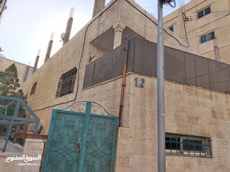 عمارة للبيع في الزرقاء - جبل طارق