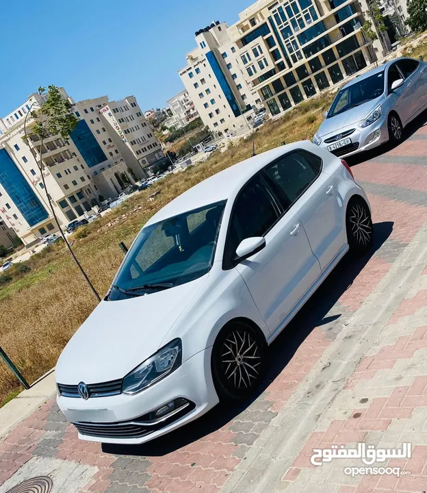 فولكسفاغن بولو2017