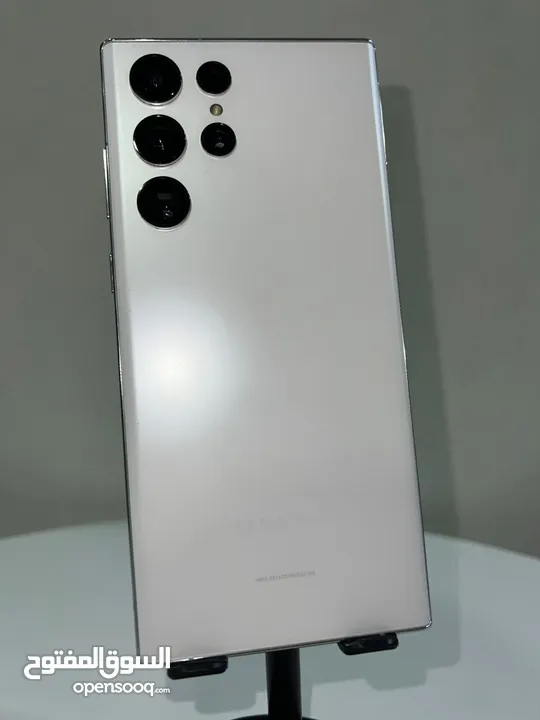 Samsung s22 Ultra ساسمونج s22 الترا  128 جيجا المعالج سناب دراجون ولا شخط  استعمال خفيف  مع شاحن