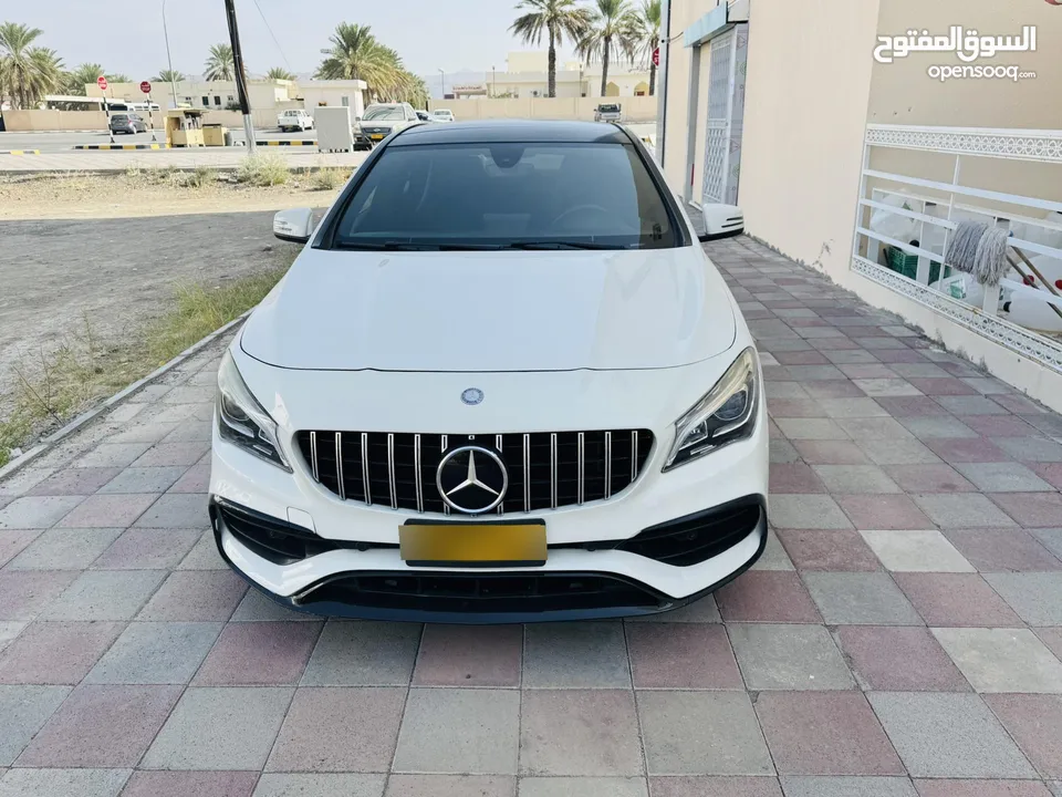 Mercedes Benz CLA 250