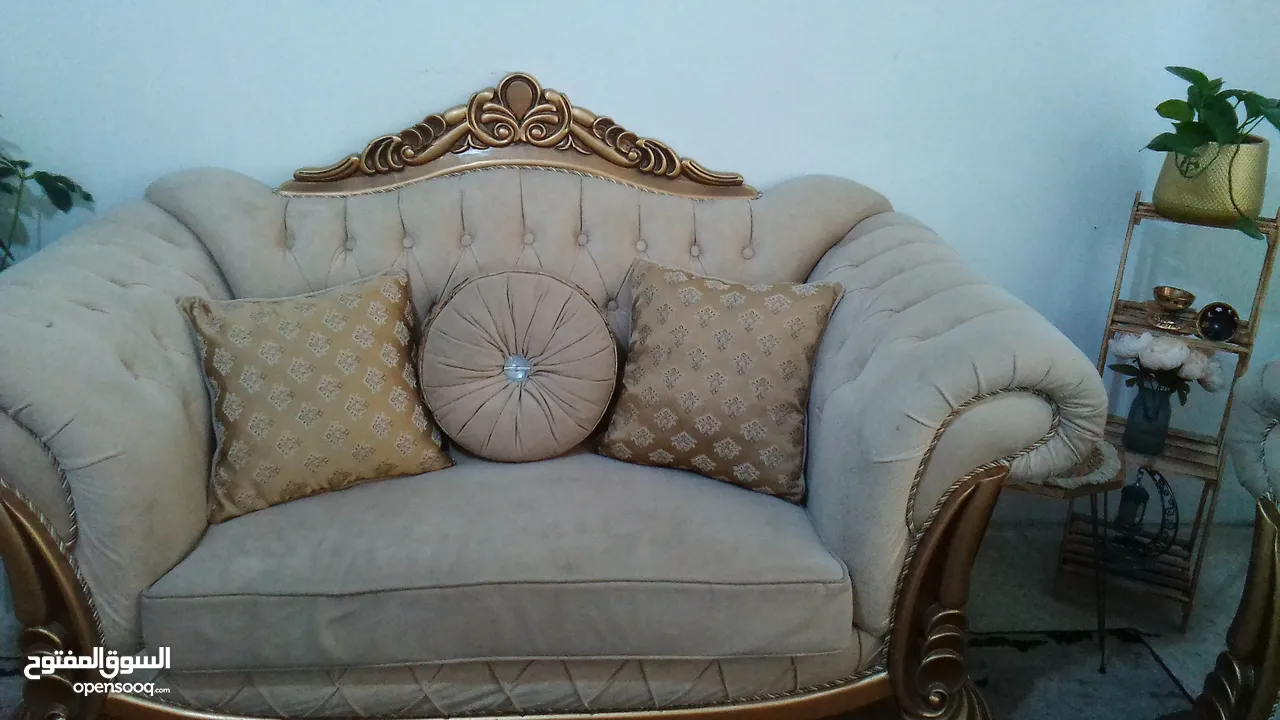 كنب  خشب زان ثقيل استخدام سنة