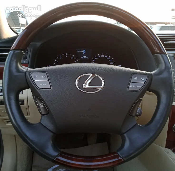 Lexus LS460L V8 4.6L Model 2011(No Accident Clean Title)