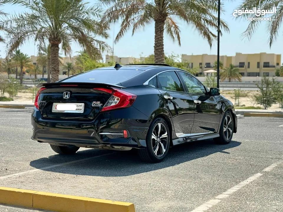 Honda Civic RS 2016 (Black)