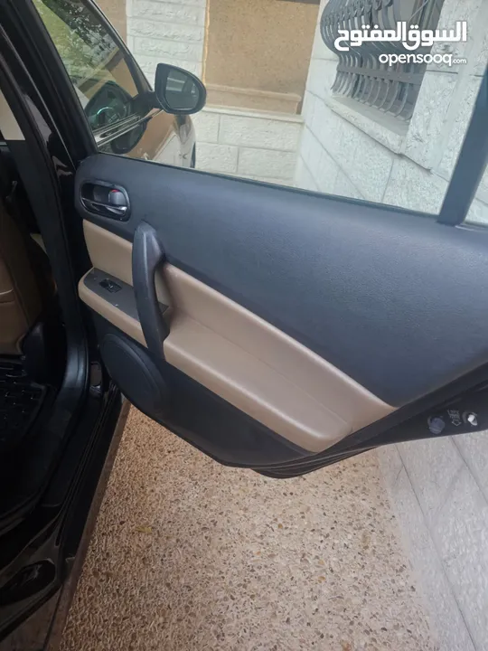 مازدا 6 لون اسود متليك