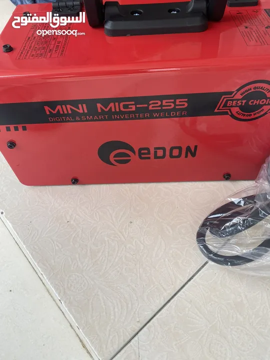 مكينة لحام ميج ( بدون غاز ) وفي نفس الوقت تلحم لحام عادي من شركة eDON