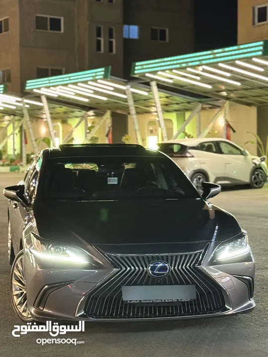 لكزس es300 بحاله الوكاله السياره