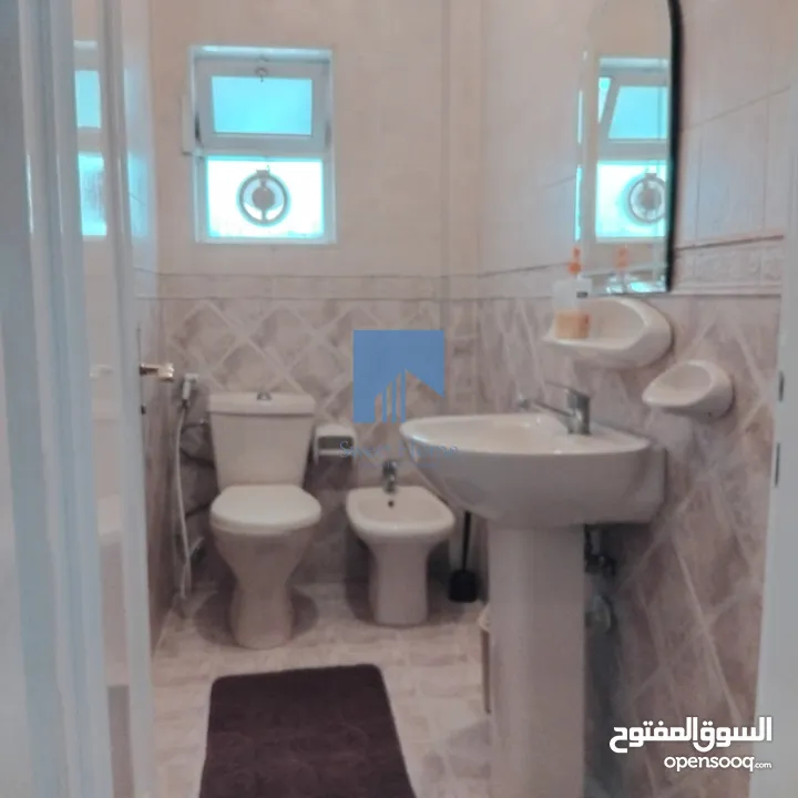 شقة فاخرة للبيع في دير غبار  قرب دوار الهاشميين طابق اول 200م تشطيب سوبر ديلوكس بسعر مغري