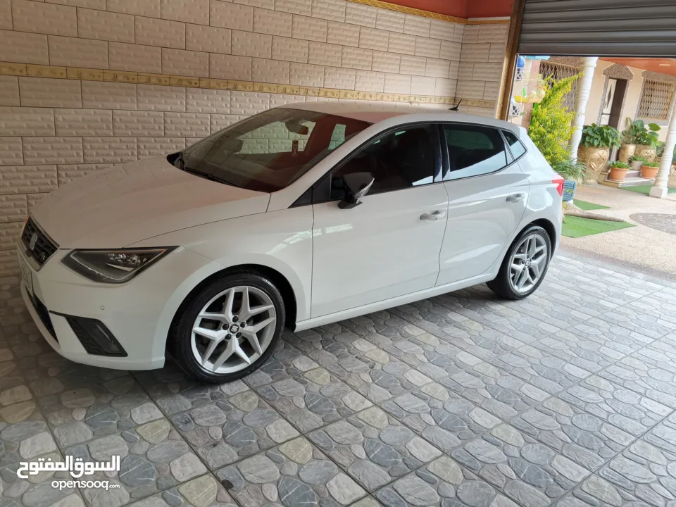 seat Ibiza FR 2022 سعر مميز كاش ومواصفات عالية
