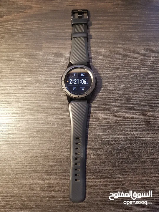 samsung gear s3 frontier مستعملة بحاله جيده جداً