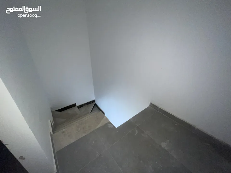 شقة للبيع في الصويفية ( Property ID : 39394 )