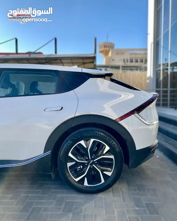 كيا EV6 Electric موديل 2022 وارد كوري ممشى 55 الف كم