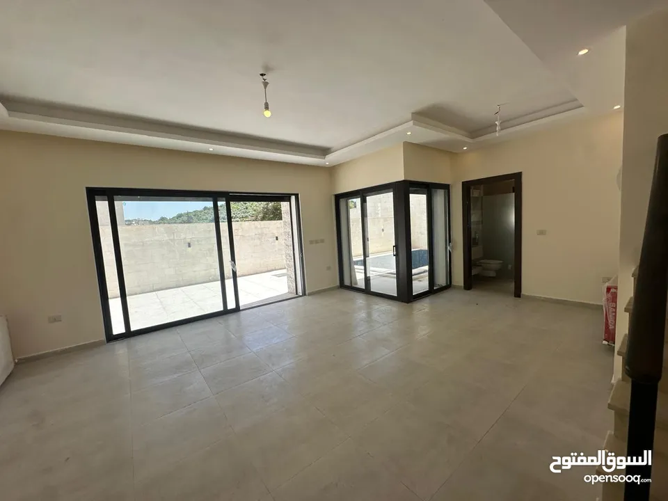 Villa for sale in Dabouq ( Property 42660 )-174782798