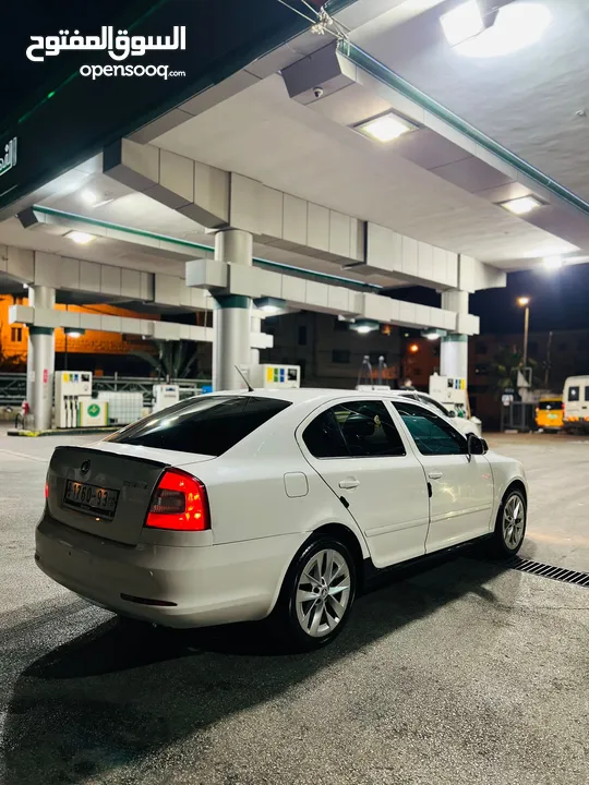 سكودا رمش 2011