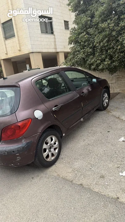 بيجو 307 بحالة جيدة للبيع (موديل 2007) - بنزين اوتوماتيك 1600 - البيع كاش أو دفعة وشيكات - او تبديل