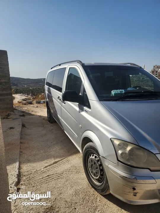 مرسيدس فيتو 218