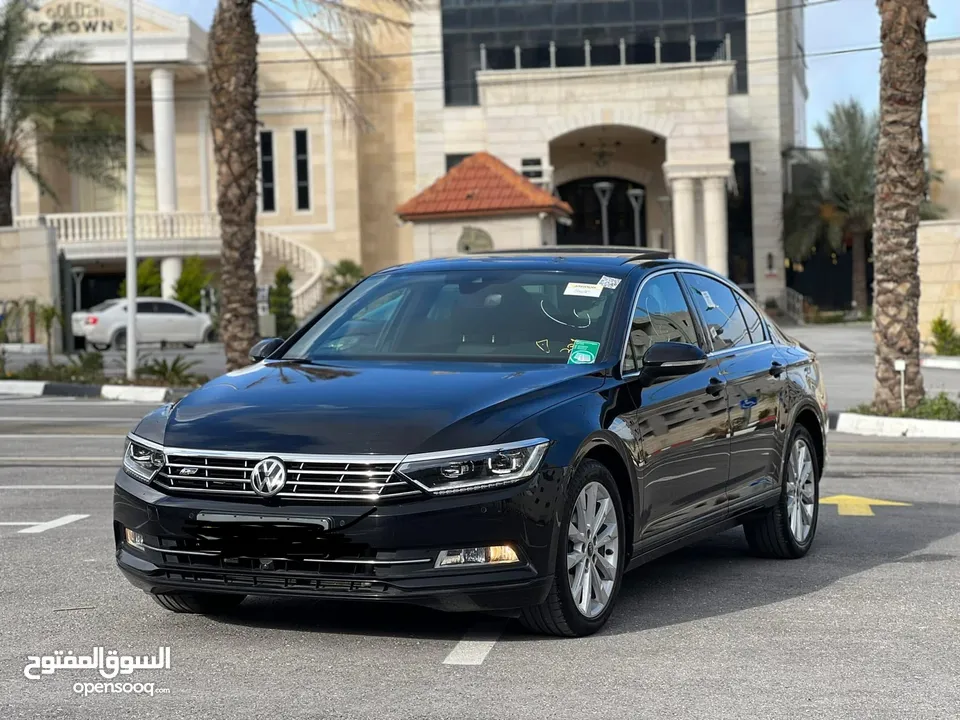 سيارة باسات R line2020