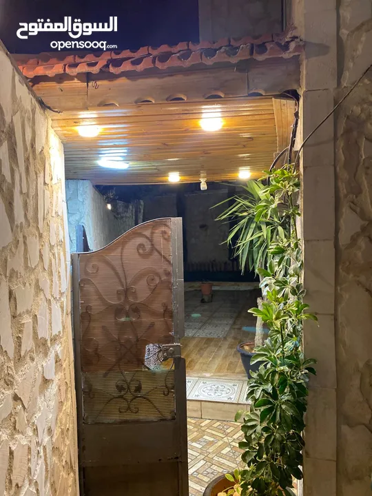 بيت مستقل للبيع
