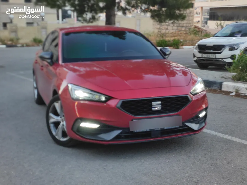 سيات ليون اف ار فل كامل اضافات ماعدا الفتحة للبيع بسعر مغري جدا