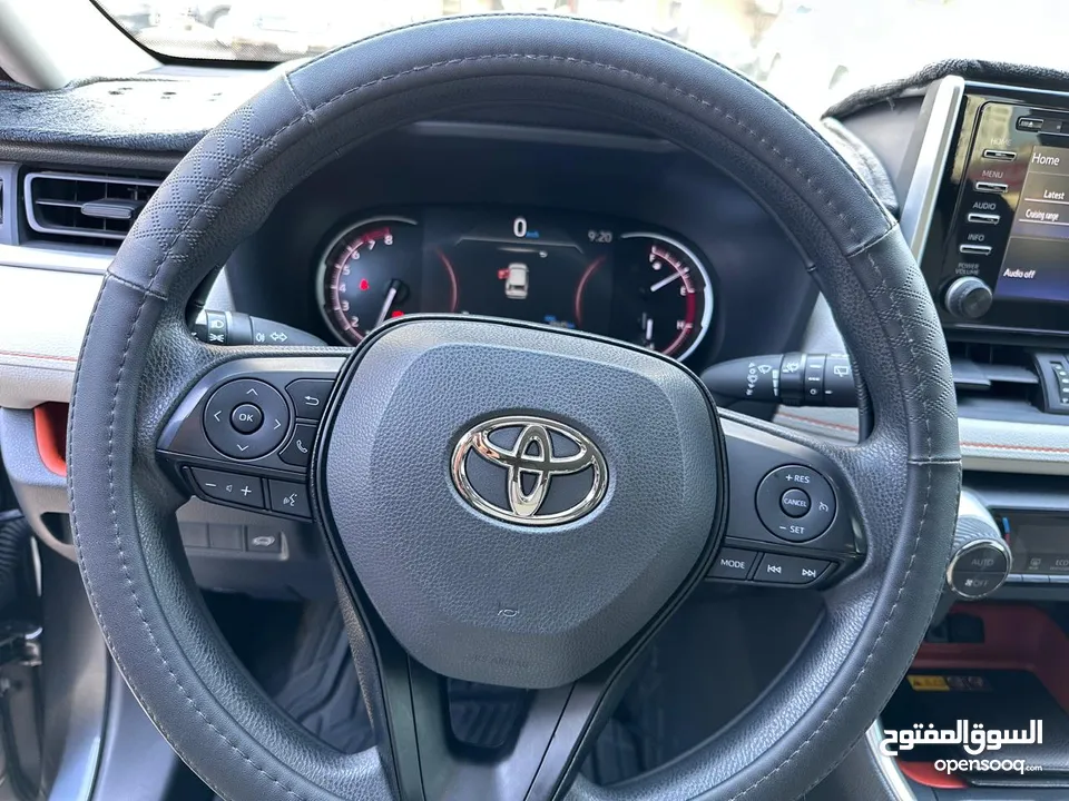 Toyota Rav4 4wd (adventure) under warranty