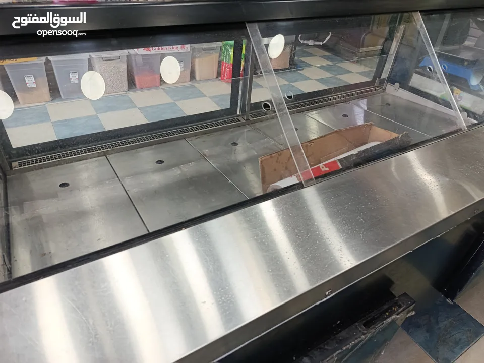 ثلاجة عرض لحوم ايطالية مترين