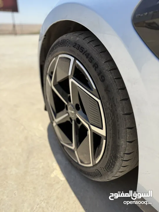 2022 BYD Seal Premium EV ممشى 700 كيلو بالشحنه الواحده  فحص اوتوسكور 94٪؜  دفعه 4000 قسط 370 7سنوات.