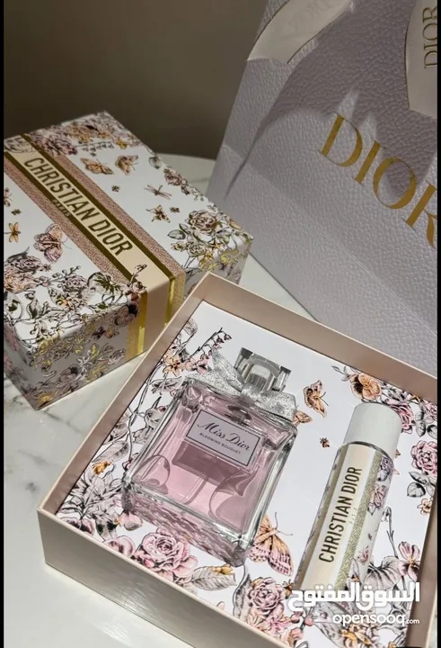 عطور جميلة وروائح جذابة وأسعار مناسبة