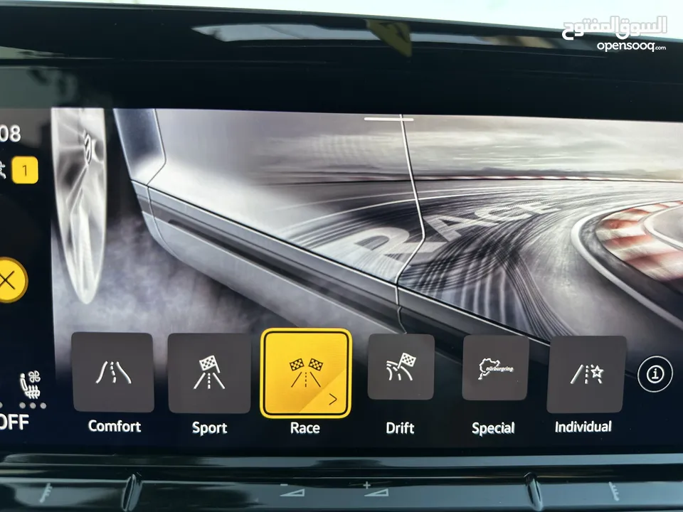 GOLF R دفع رباعي 320 حصان شركة فحص نخب فل مسكر اضافات امكانية البدل وارد ستوك شركة مرخصة 2021 سيارة