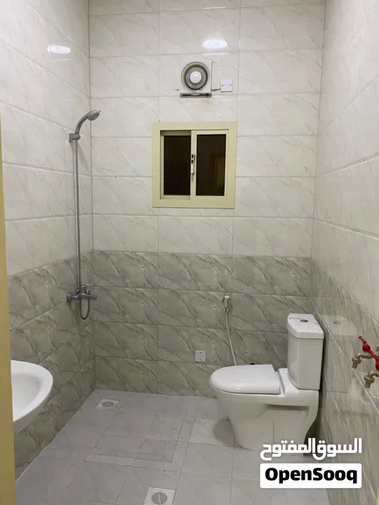 شقة  100 متر للإيجار مدينة حمد دوار 8