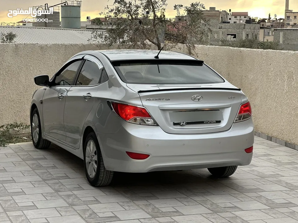 هونداي اكسنت ترخيص 2016 جير اتماتيك ماطور 1400 بنزين