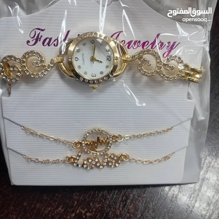*ساعه مع اساور فقطط 4 ونص