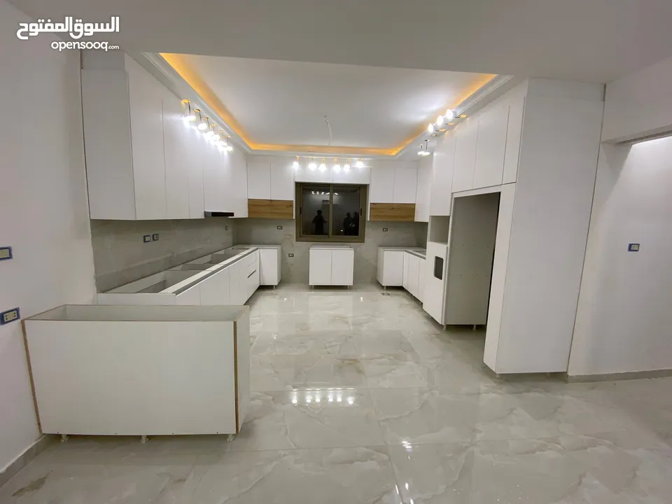 منجره علاء كنش لكافه اعمال النجاره والديكور مختصوون بكافه اشكال النجاره مطابخ باعلى التصاميم غرف نوم