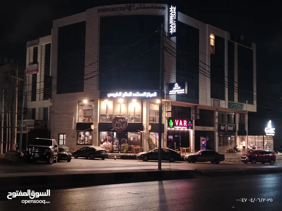 مخزنين عدد 2 للايجار بقرب من مجمع عمان وشارع اربد الحصن ودوار اليوسفي وقهوة هيبرد حلويات ميدان شامي