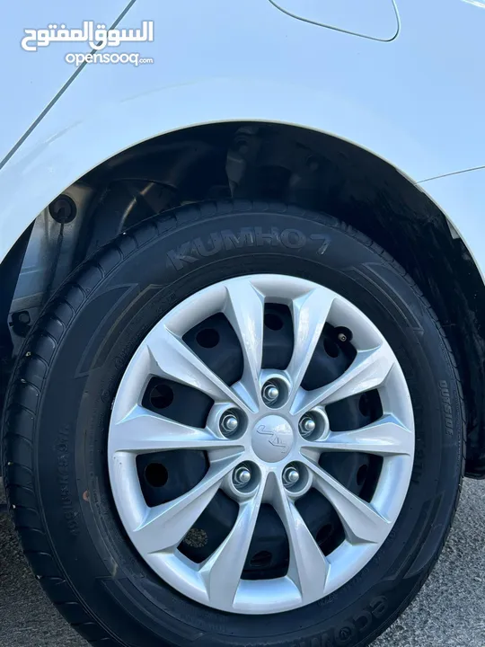سيراتو ترخيص 23 تسيير 24 عداد 7,000KM