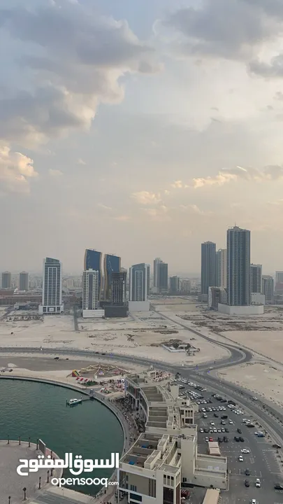 للايجار استيديو في السيف برج سيبرال اوركيد مكون من  غرفة نوم ،صوفه صغيره مطبخ مفتوح بلكونه