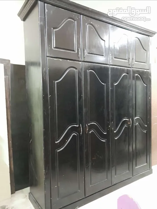 4 door double decker cupboard for sale