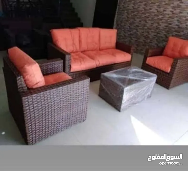 مراجيح ثلاثية ورباعيه وثنائيه  واطقم رتان  وكرسي هزاز وكل مستلزمات الحدائق والمزارع والمنازل