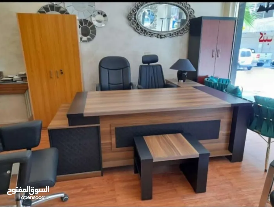 مكتب اداري مميز 140*70 تفصيل خشب لامينت مستورد مكفول بسعر المصنع موديلات فخمه مميزة بأقل الاسعار