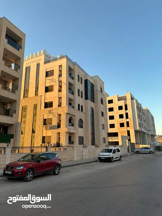 شقة للبيع في ضاحية الريحان – عمارة البيت الأندلسي 1