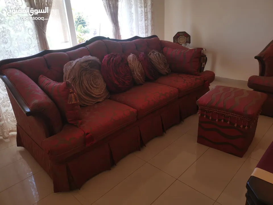 غرفة سفرة خشب زان و غرفة ضيوف