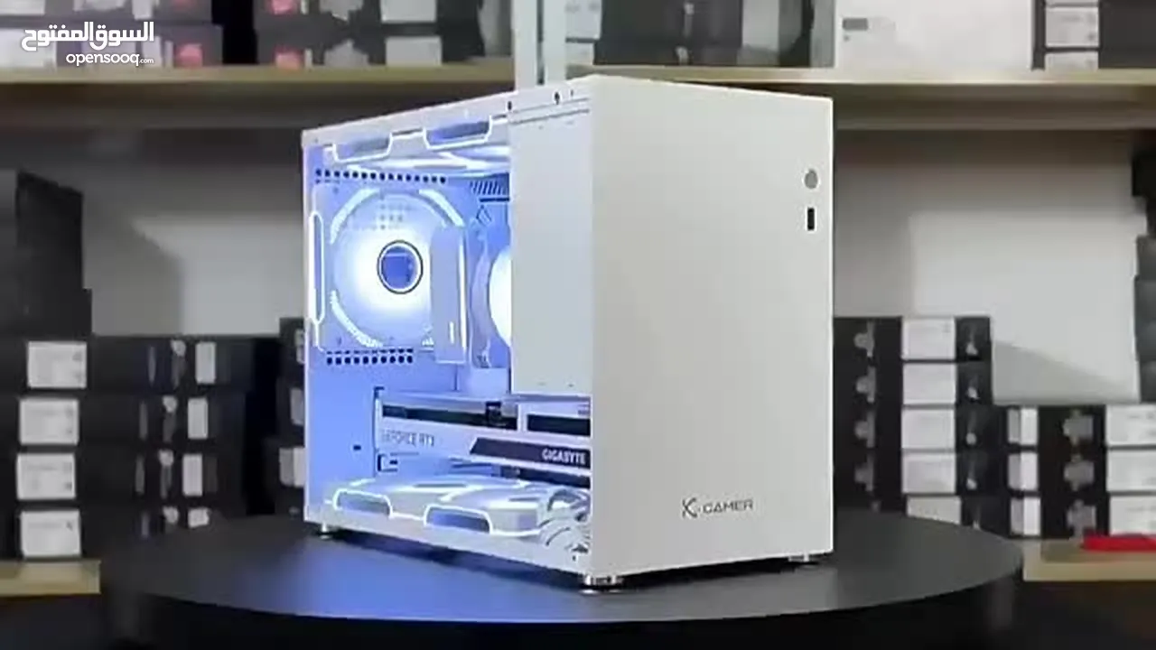 كيس كمبيوتر جيمنج متنقل وخفيف الوزن   portable PC gaming case بسعر 35 دينار