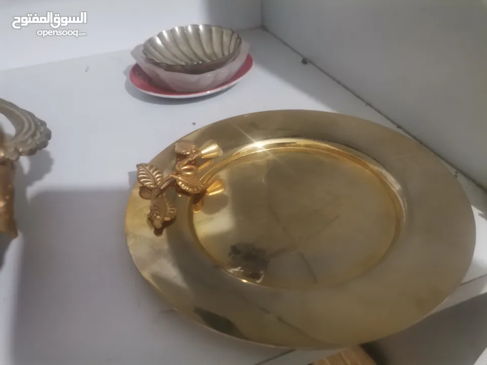سدور وصواني نقش ابرة وصواني تقديم فخمة بسعر مغري