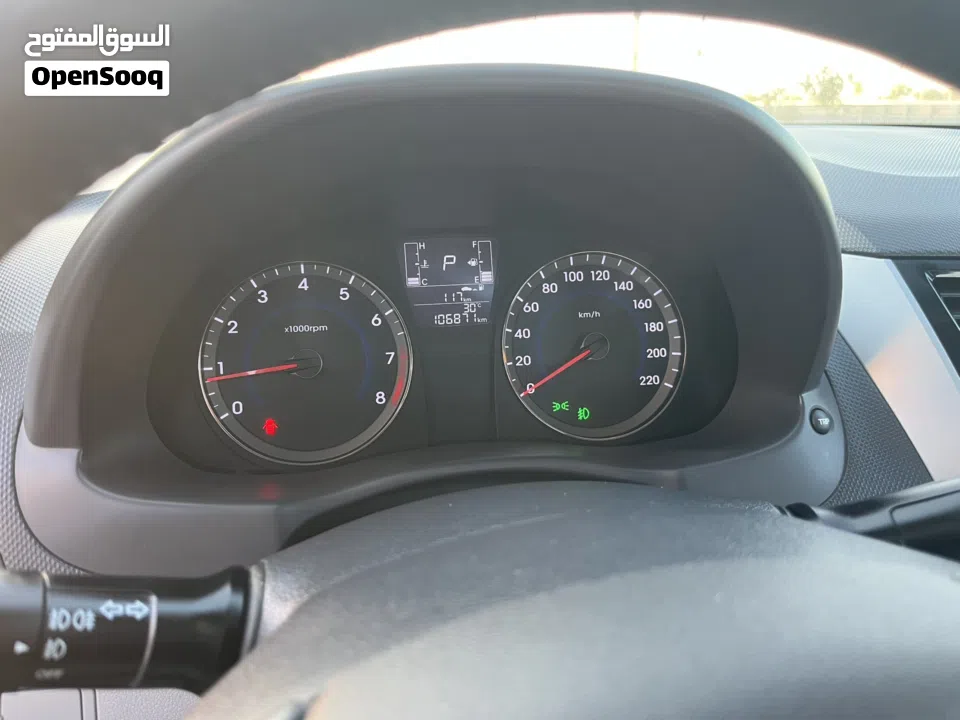 هونداي أكسنت 2017 فول اوبشن Hyundai accent