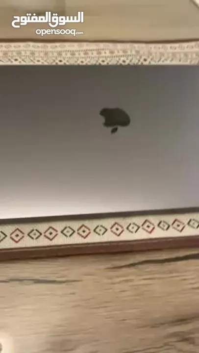 MacBook Pro 2018  Touch Bar